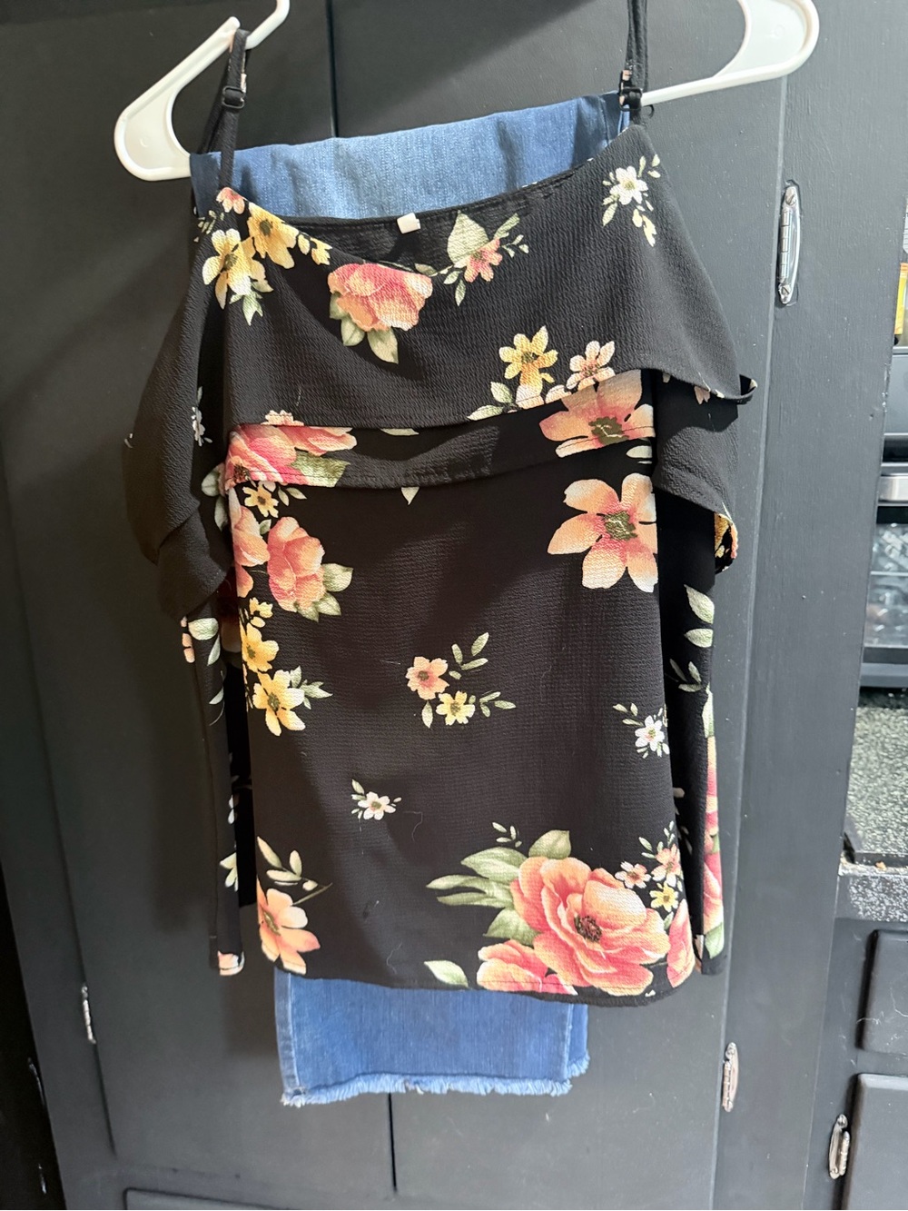 Black Floral Ruffle Camisole Top with Brand New Flamingo Jeans both size large